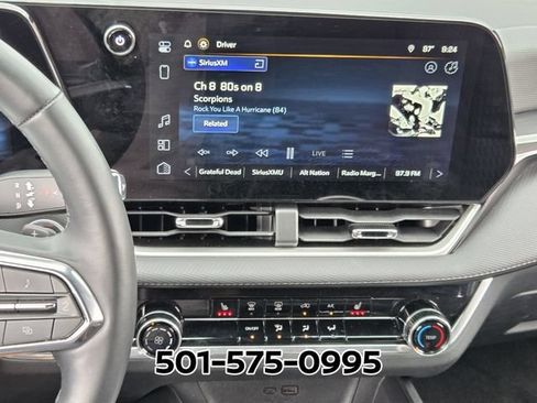 Used 2025 Chevrolet Equinox LT AWD/4WD image 21