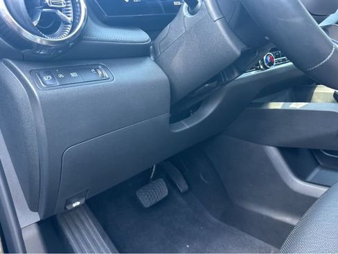 Used 2025 Chevrolet Equinox LT w/ Convenience Package II FWD image 31