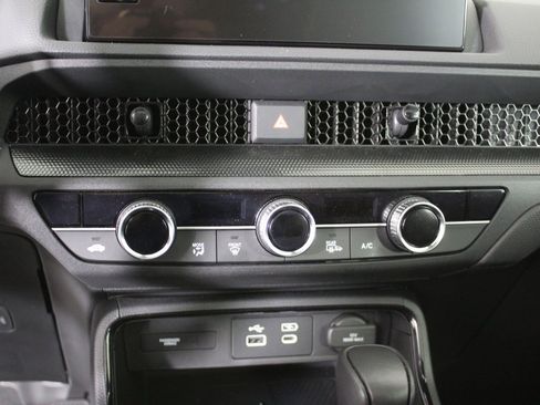 Used 2025 Honda CR-V Sport-L image 25