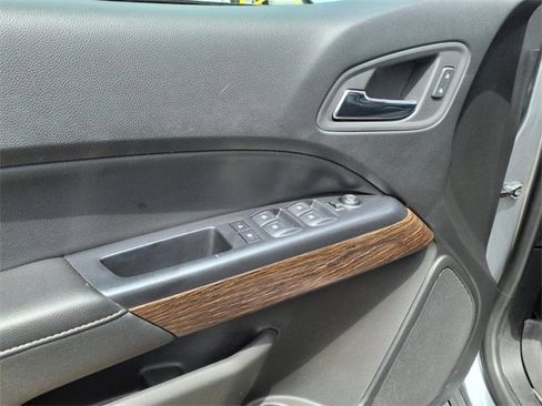 Used 2019 GMC Canyon Denali image 10