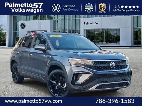 Certified 2022 Volkswagen Taos SE FWD image 1