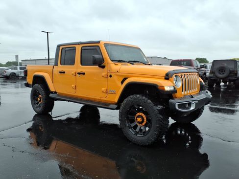Used 2021 Jeep Gladiator Overland w/ Popular Equipment Package AWD/4WD image 1