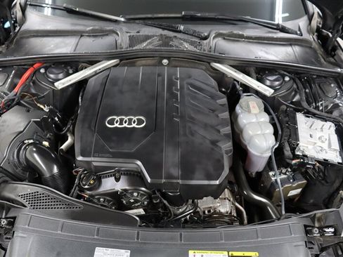 Used 2021 Audi A4 2.0T Premium Plus w/ Premium Plus Package AWD/4WD image 34