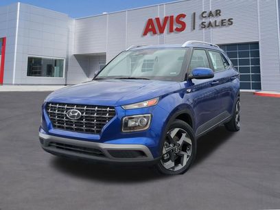 Used 2025 Hyundai Venue SEL