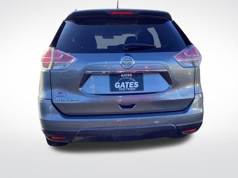 Used 2016 Nissan Rogue S w/ Appearance Package image 6