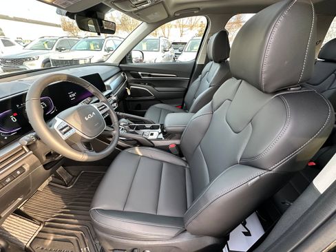 New 2025 Kia Telluride S AWD/4WD image 37