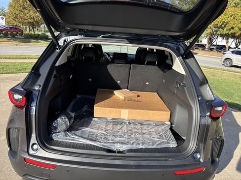 New 2026 MAZDA CX-50 AWD 2.5 S w/ Preferred Pkg image 6