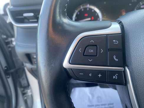 Used 2022 Toyota Highlander XSE image 21