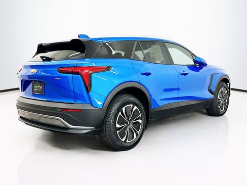 Used 2024 Chevrolet Blazer EV LT image 9