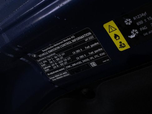 Used 2022 BMW X6 M50i w/ Executive Package image 42