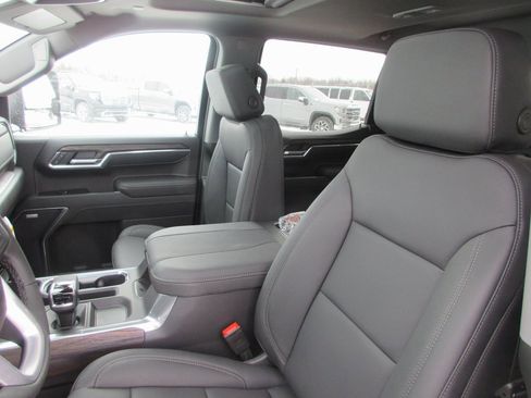 New 2026 GMC Sierra 1500 SLT w/ SLT Premium Plus Package image 14