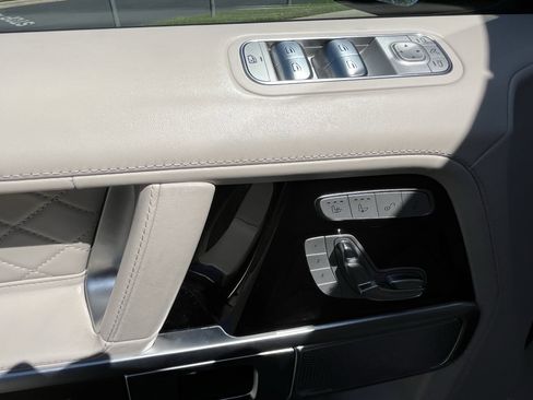 Used 2023 Mercedes-Benz G 550 image 16