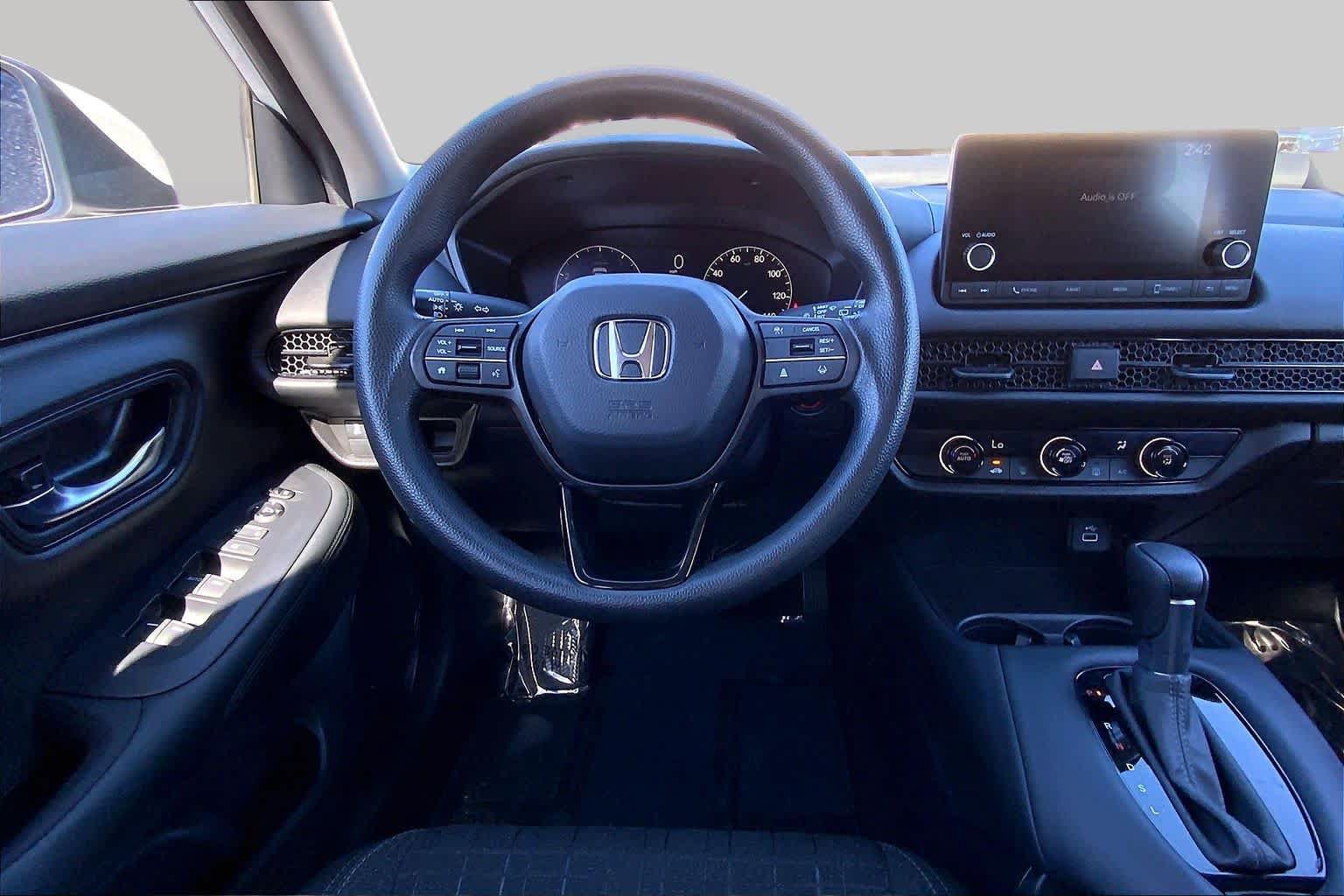 Used 2024 Honda HR-V LX image 5