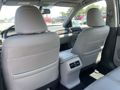 Used 2016 Honda Accord EX-L image 19