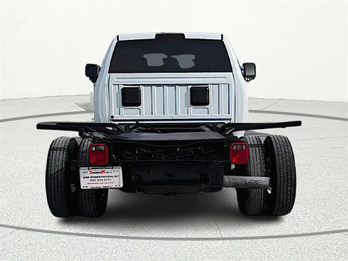 Used 2022 RAM 3500 Tradesman image 7