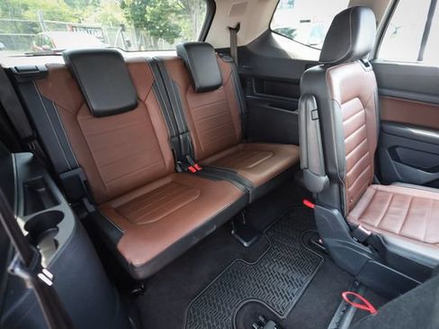 Used 2021 Volkswagen Atlas SEL Premium AWD/4WD image 57