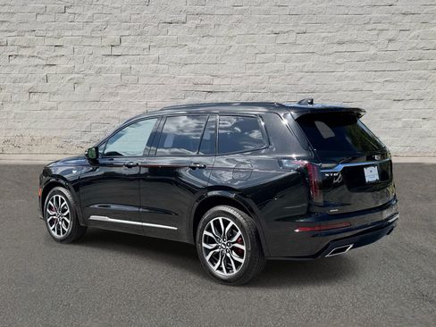Certified 2025 Cadillac XT6 Sport AWD/4WD image 3