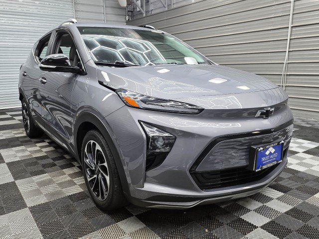 Used 2023 Chevrolet Bolt EUV Premier FWD image 5
