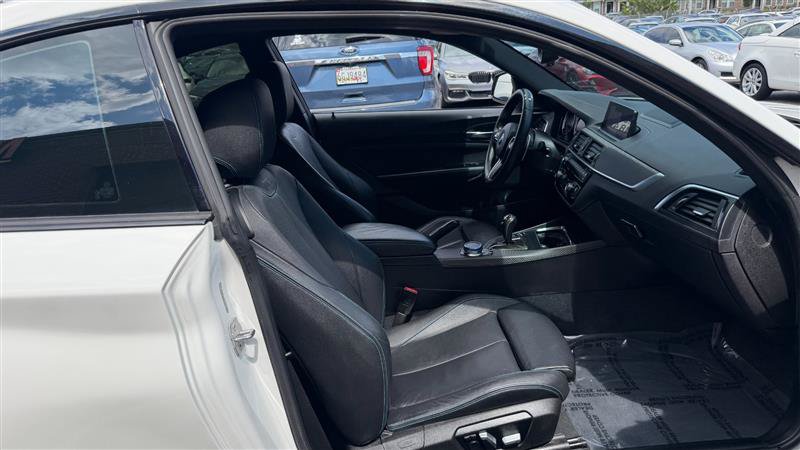 Used 2018 BMW M2 w/ Executive Package RWD image 6