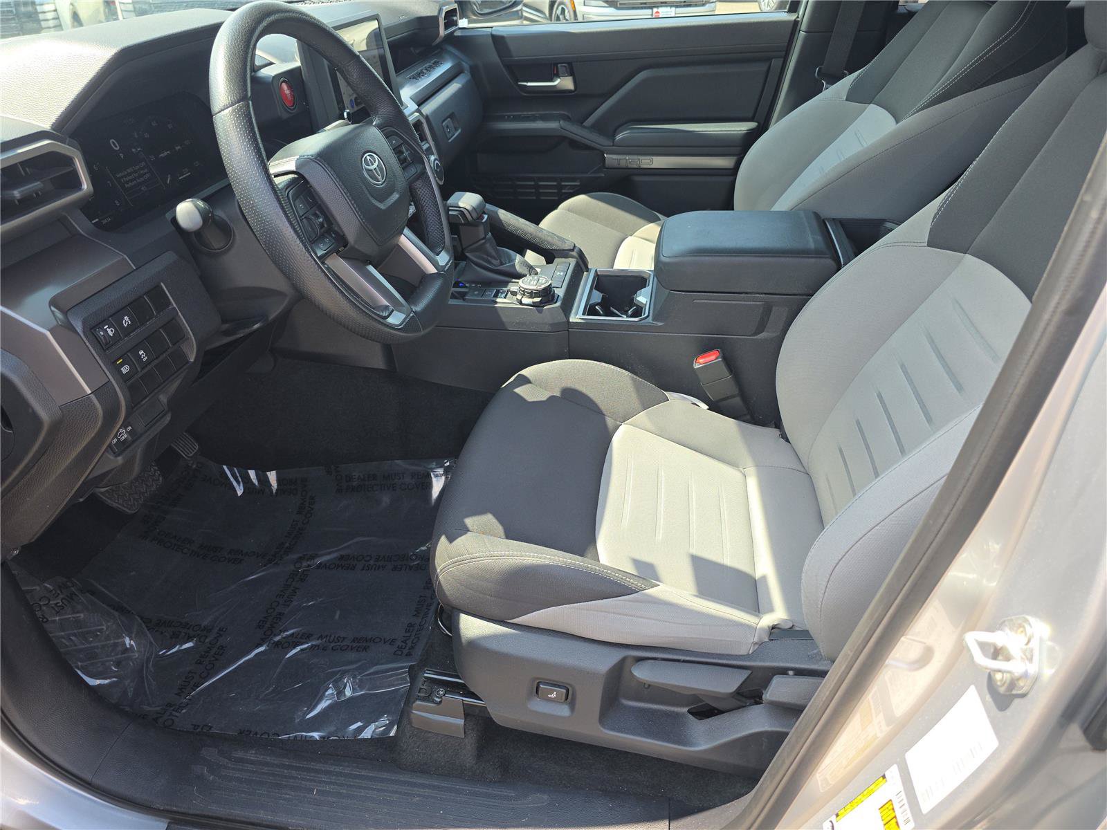 Used 2024 Toyota Tacoma TRD Off-Road AWD/4WD image 12