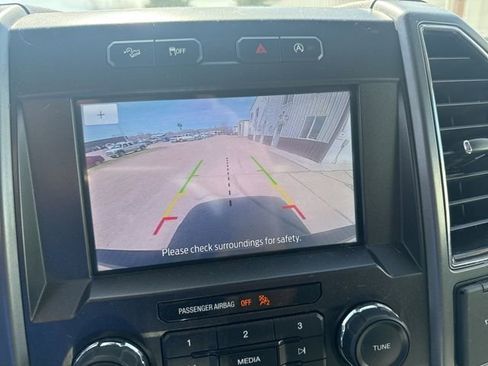 Used 2020 Ford F150 XLT w/ Equipment Group 302A Luxury AWD/4WD image 21