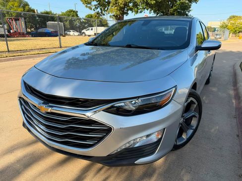 Used 2020 Chevrolet Malibu LT FWD image 10