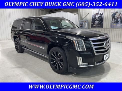 Used 2015 Cadillac Escalade ESV Premium image 1