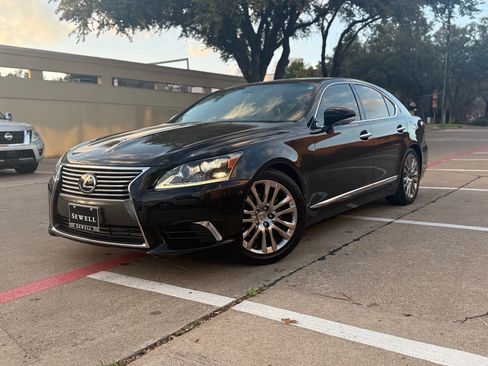 Used 2013 Lexus LS 460 Base 4dr Sedan image 2