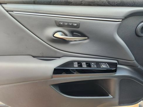 Certified 2023 Lexus ES 350 w/ Premium Package FWD image 23
