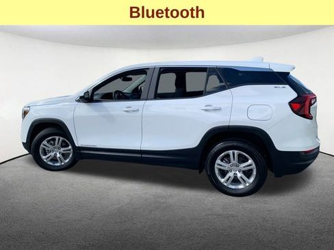 Used 2024 GMC Terrain SLE image 6