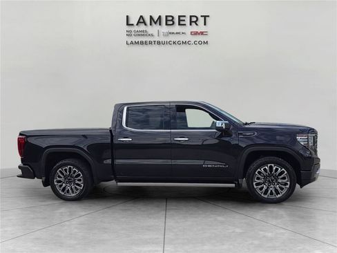 Used 2023 GMC Sierra 1500 Denali Ultimate AWD/4WD image 7