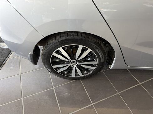 Used 2018 Honda Fit EX image 29