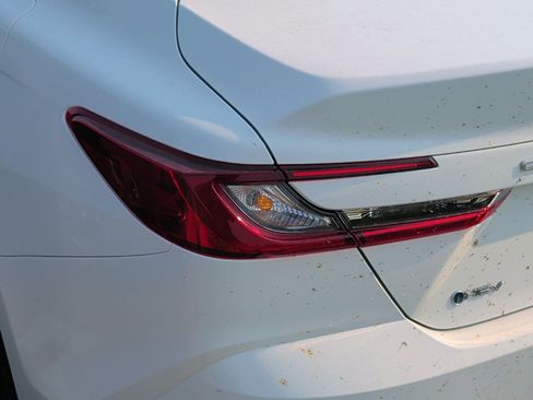 Used 2026 Toyota Camry LE FWD image 7
