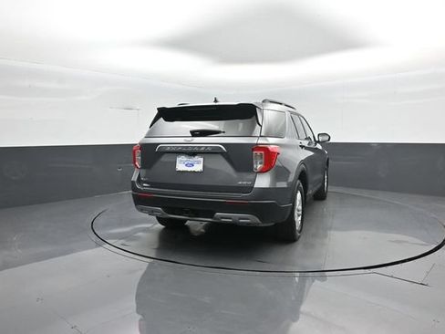Certified 2024 Ford Explorer XLT w/ Equipment Group 202A AWD/4WD image 7