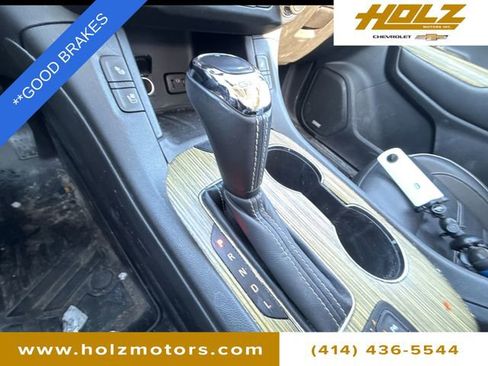 Certified 2019 GMC Acadia Denali w/ Technology Package image 17