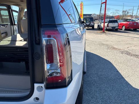 Used 2017 GMC Yukon Denali w/ Open Road Package image 76