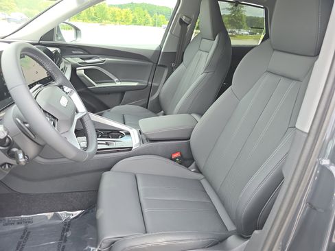 New 2025 Audi Q5 Premium Plus image 15