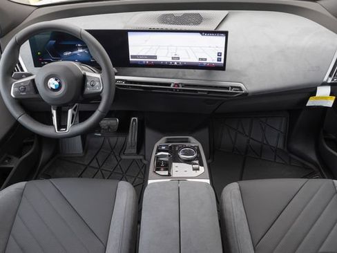 New 2026 BMW iX xDrive60 w/ M Sport Package AWD/4WD image 22
