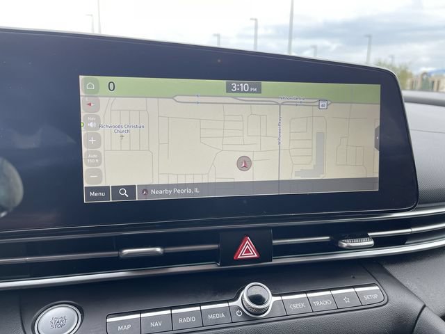 Used 2024 Hyundai Elantra SEL FWD image 19