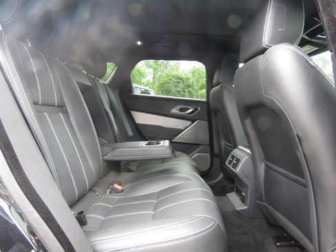 Used 2022 Land Rover Range Rover Velar R-Dynamic S AWD/4WD image 15