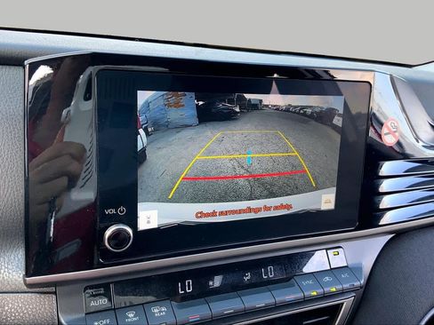 Used 2025 Toyota Camry LE FWD image 26