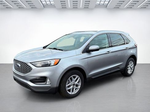 Certified 2024 Ford Edge SEL w/ Convenience Package image 7