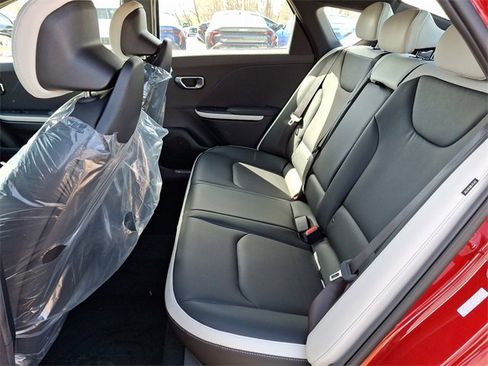 New 2025 Kia K4 GT-Line Turbo image 6