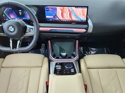 Used 2025 BMW X3 xDrive30i w/ M Sport Package image 85