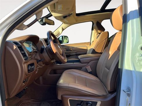 Used 2020 RAM 1500 Limited image 9