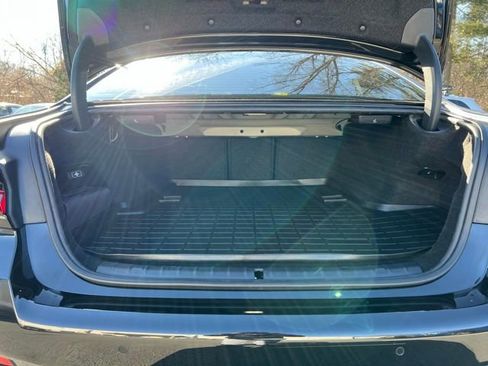 Used 2023 BMW 530e xDrive w/ Executive Package image 13