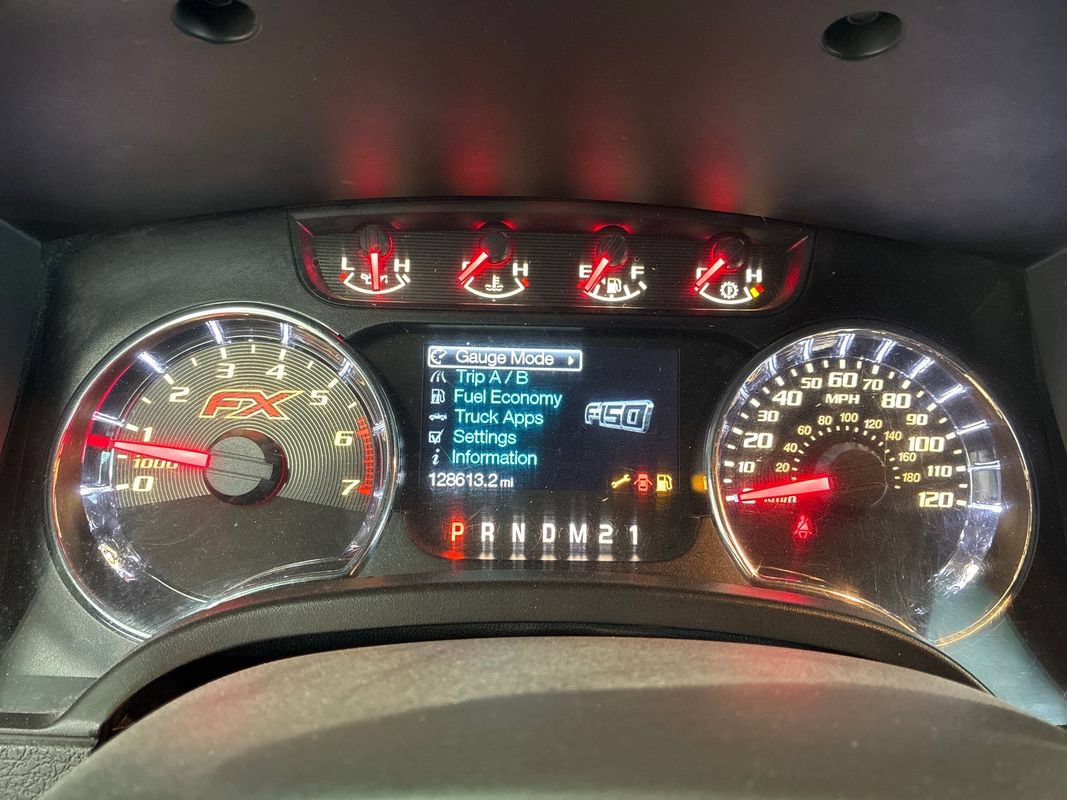 Used 2014 Ford F150 FX4 w/ Equipment Group 402A Luxury AWD/4WD image 14