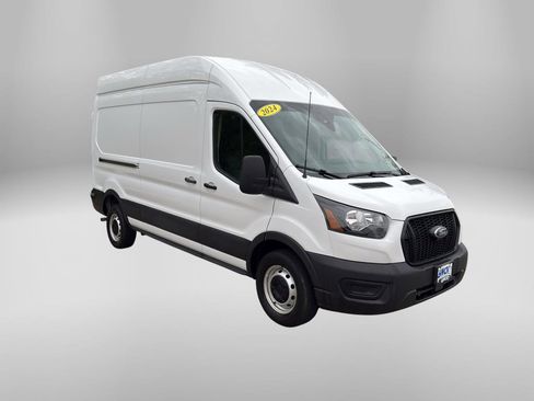 Used 2024 Ford Transit 250 148 High Roof RWD image 3