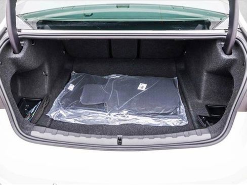 Certified 2025 BMW 330i xDrive Sedan w/ Convenience Package image 23