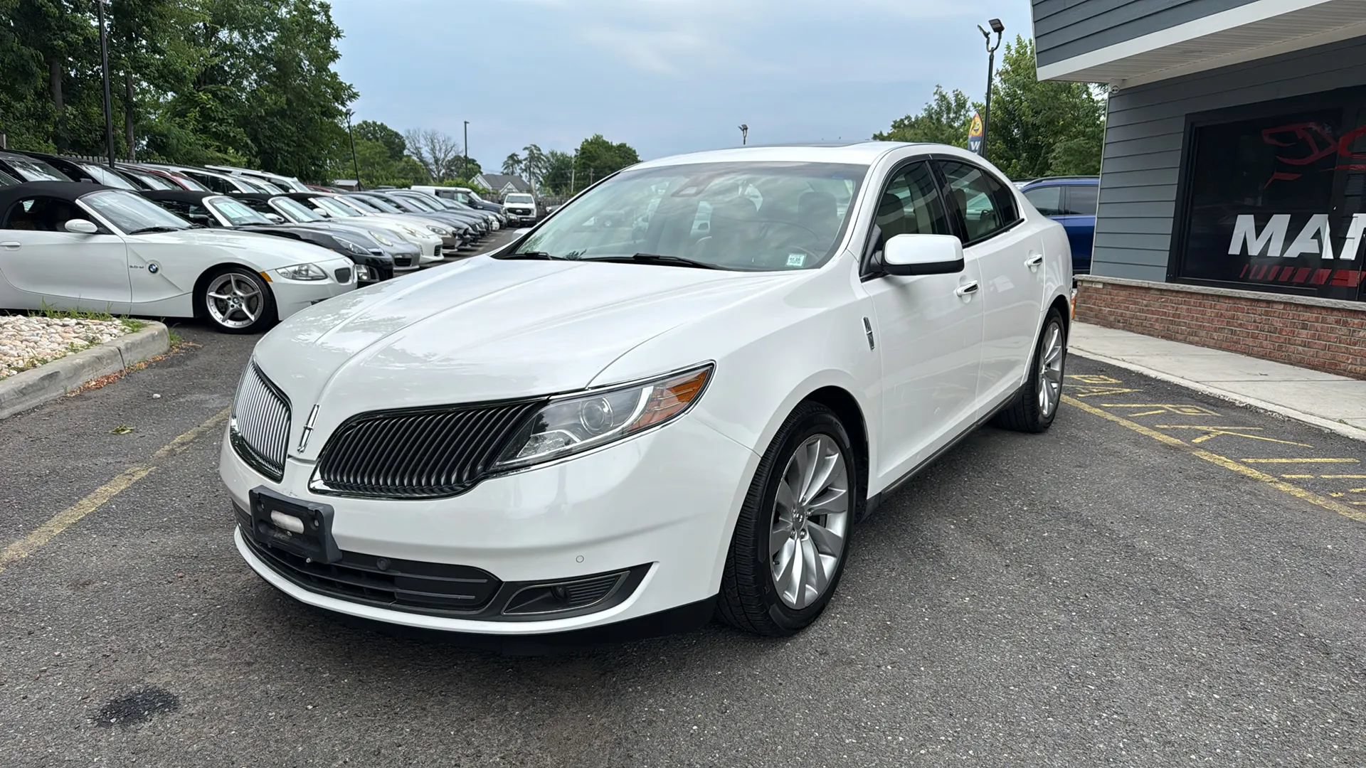 Used 2014 Lincoln MKS AWD w/ Equipment Group 101A image 1